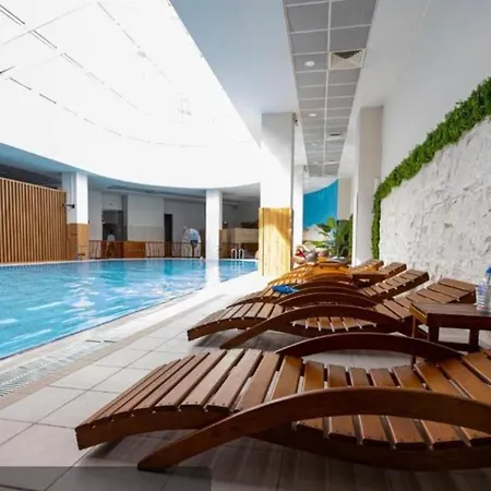 Apartamento 22nd Floor Lux Apt With Pool & Fitness Skopie
