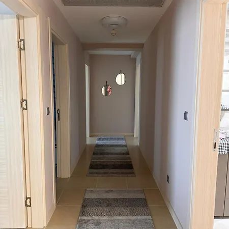 22nd Floor Lux Apt With Pool & Fitness Skopie