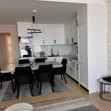 22nd Floor Lux Apt With Pool & Fitness Apartamento